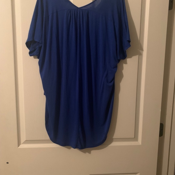 Ladies Lush Flowy Leggings Shirt - Picture 2 of 7